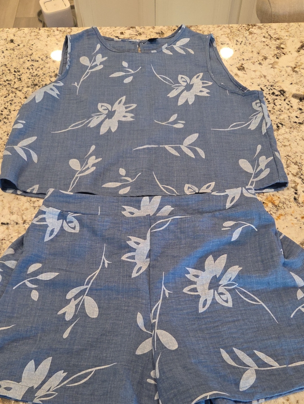 2 Piece Print Short Set/read Description